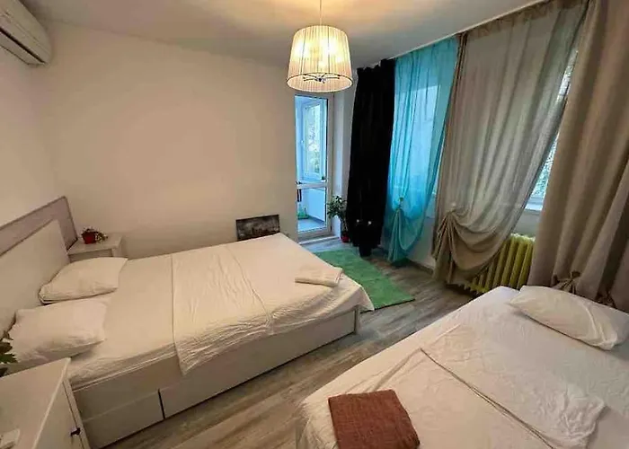 24 Ior By Green Apartments