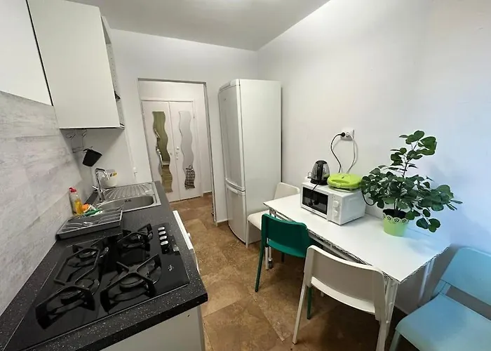 24 Ior By Green Apartments