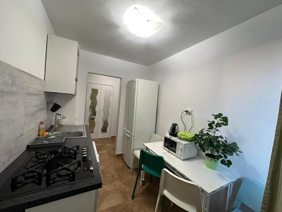Apartment 24 Ior By Bucharest